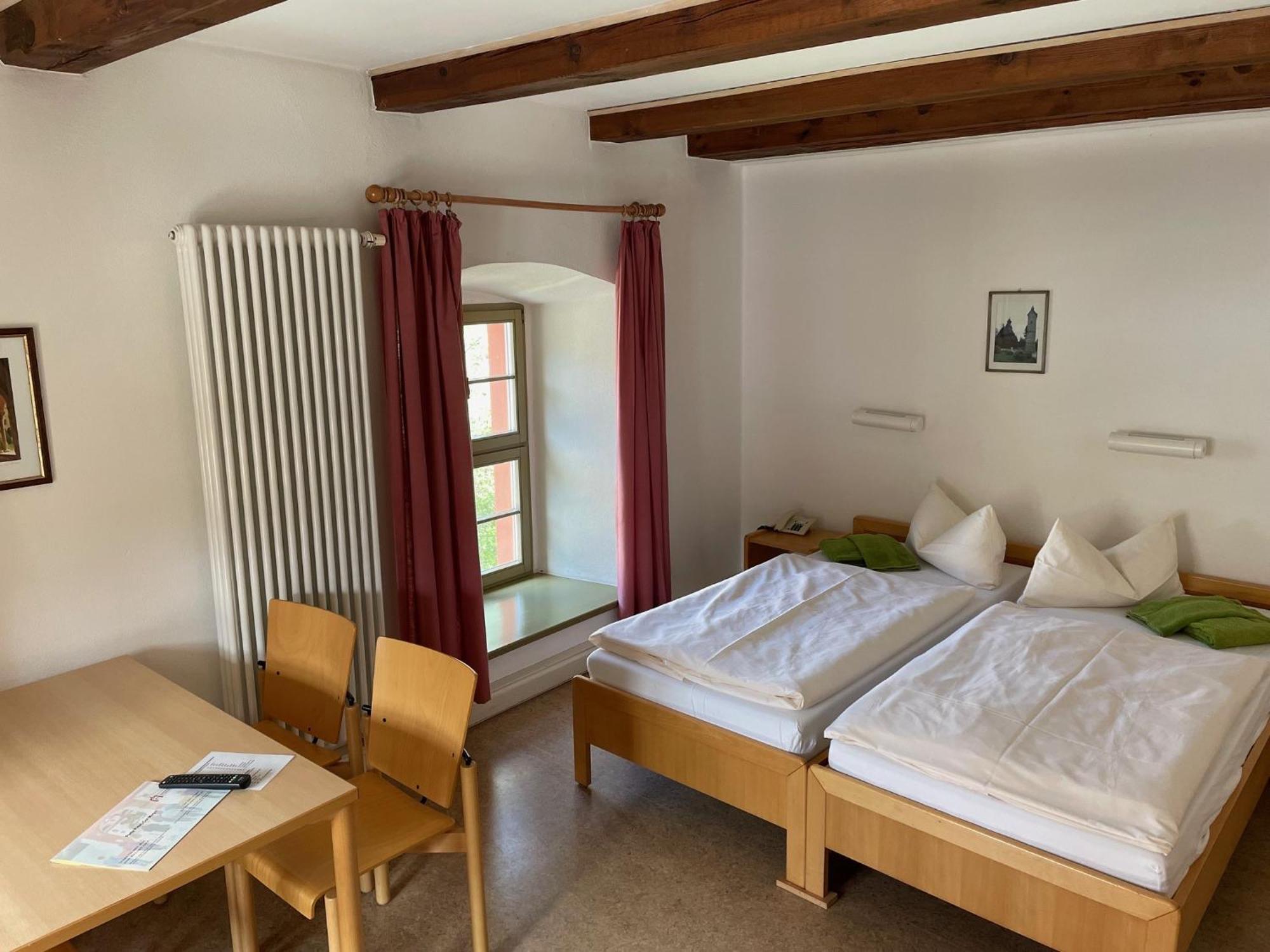 Gaestehaeuser St. Marienthal 3*