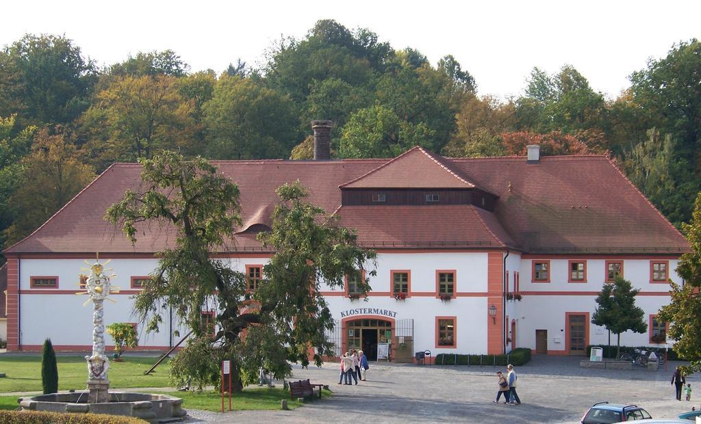 Hotel Gaestehaeuser St. Marienthal